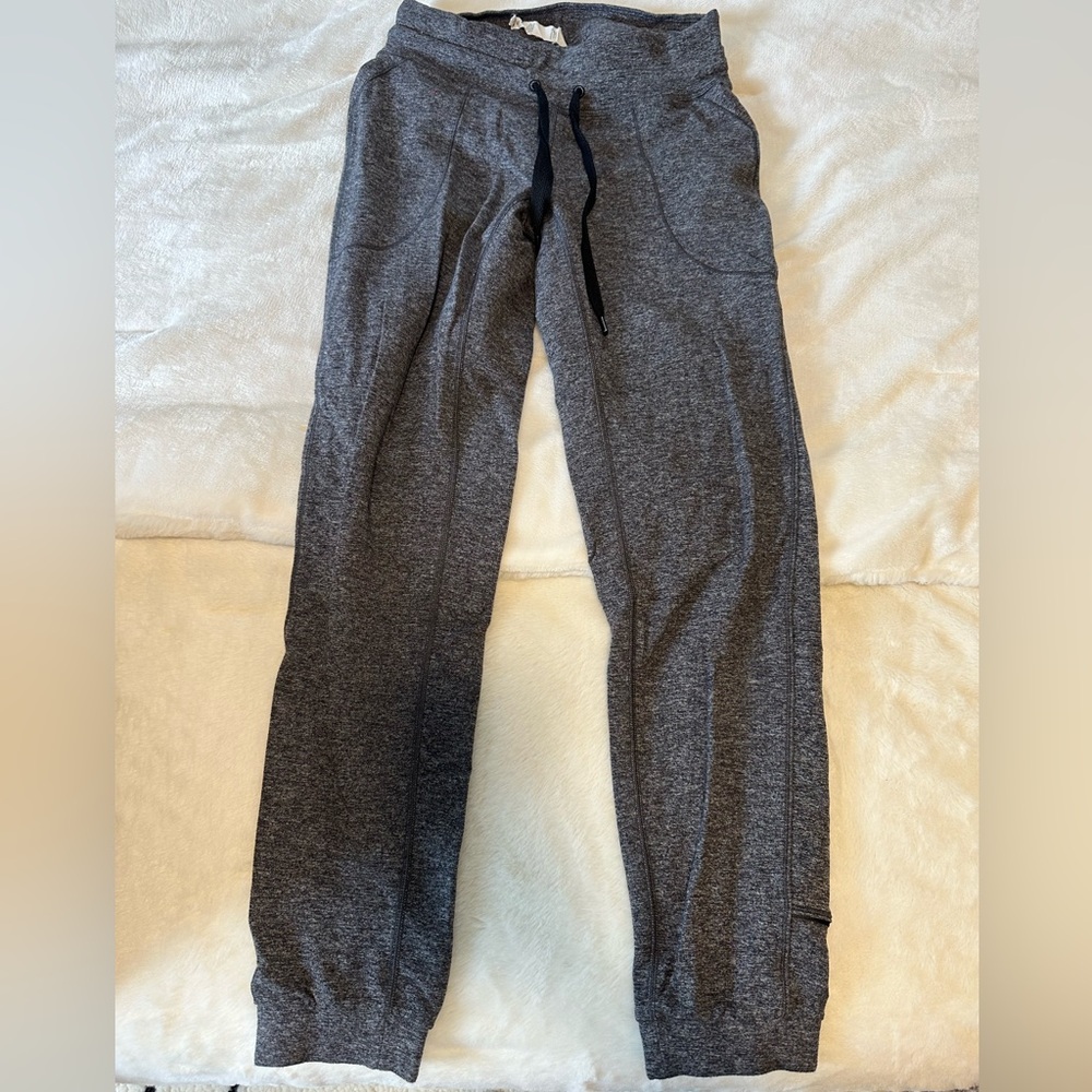 Lululemon Ready to Rulu Size 4 Jogger